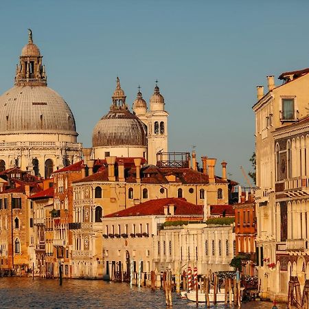 Wow Suite 5 Min From San Marco Venice Exterior photo